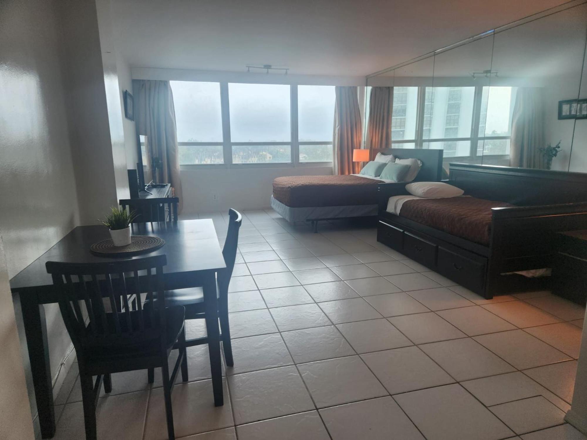 L&D Vacations Rentals 마이애미 비치 외부 사진